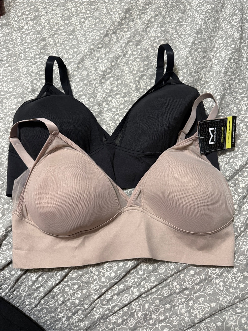 Maidenform Wireless Comfort Bras in Black & Nude